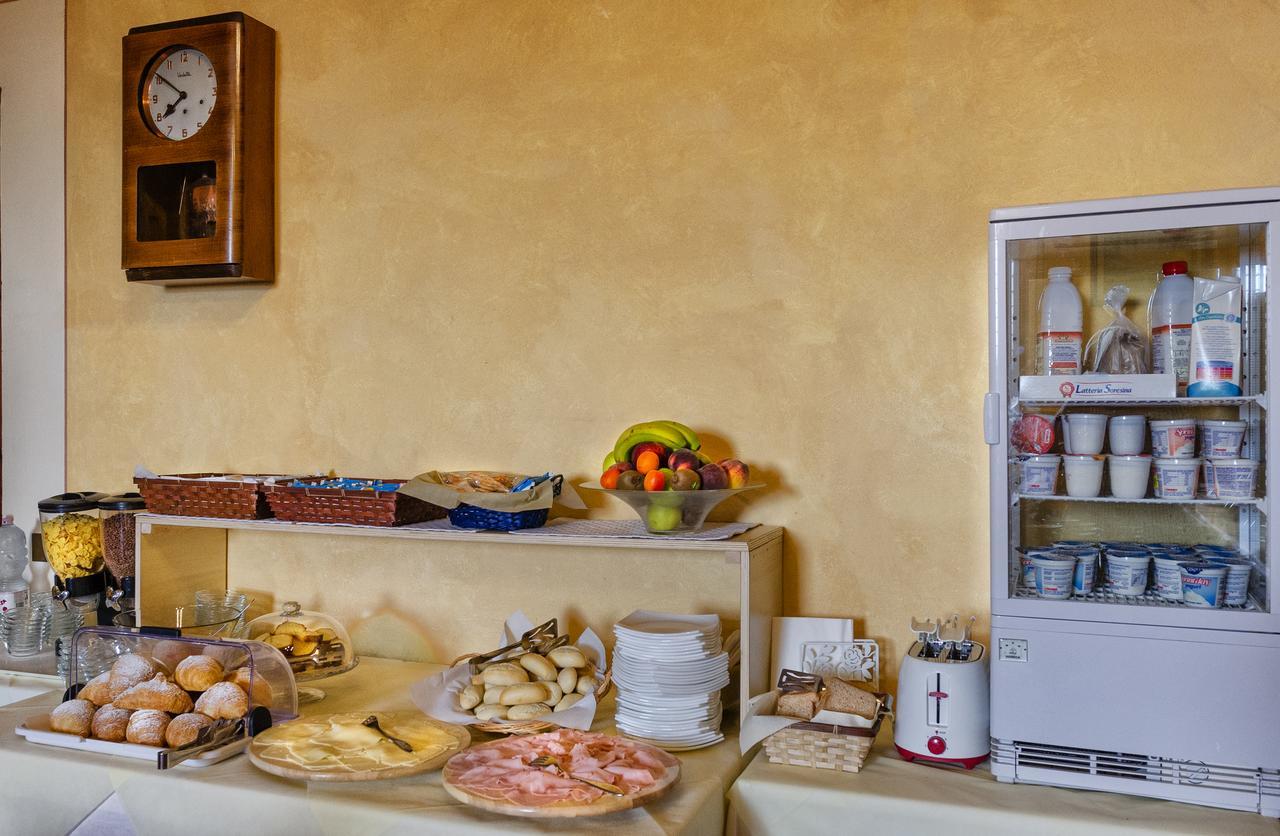 Hotel Casa Diocesana Di Lucca Eksteriør bilde