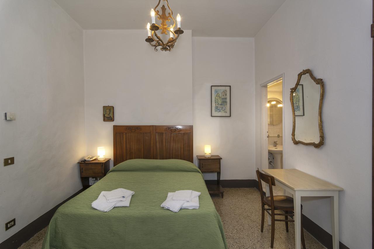 Hotel Casa Diocesana Di Lucca Eksteriør bilde